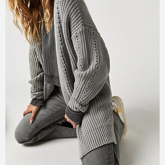 NEW FREE PEOPLE NIGHTENGALE oversized heavy cardigan sweater xs - Picture 1 of 3